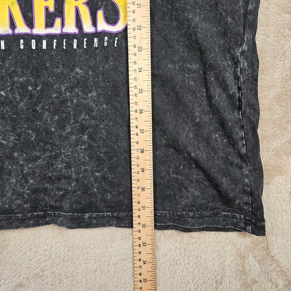 NBA Los Angeles Lakers Western Conference Acid Wash T-Shirt Men's Size XL Gray - Picture 7 of 10